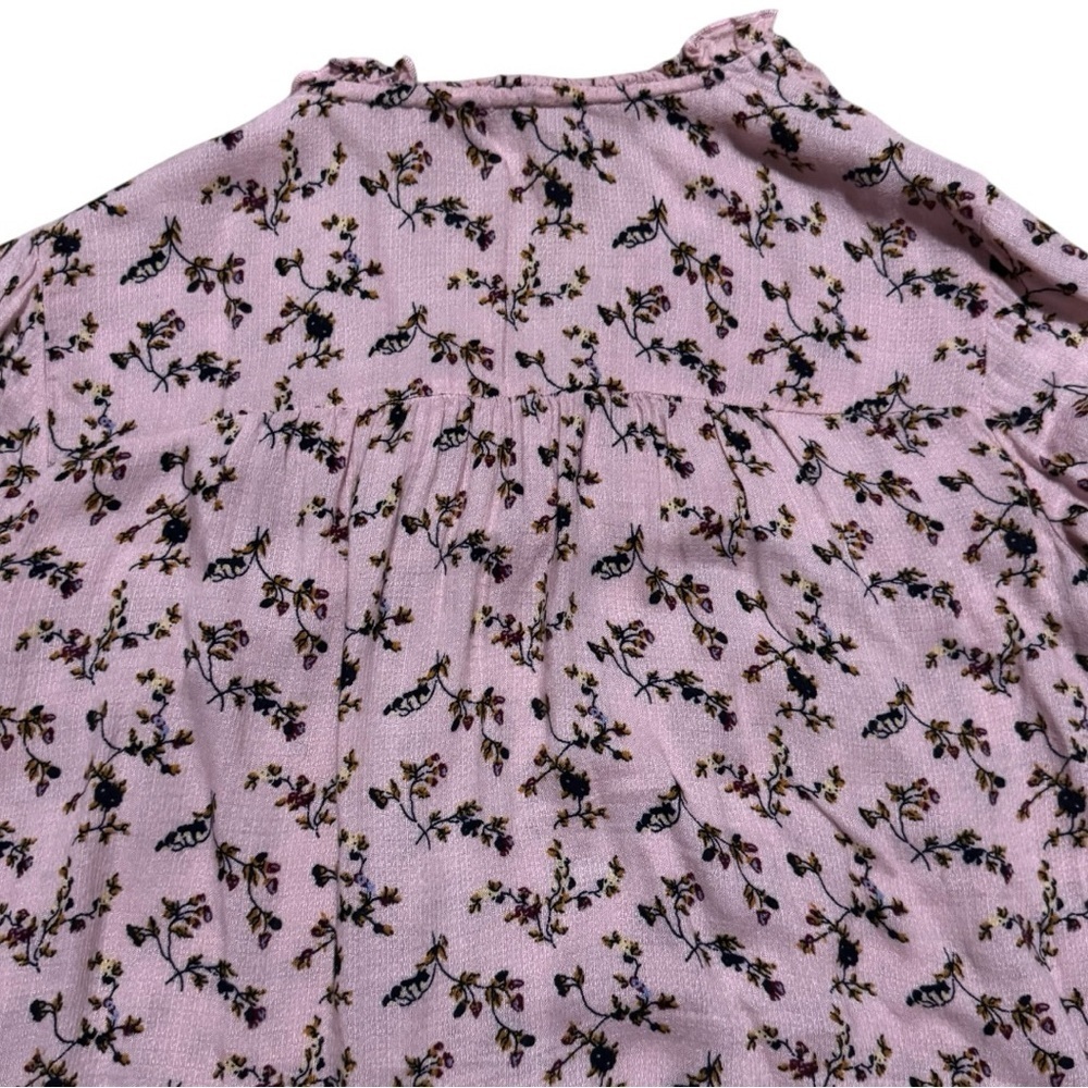 Lucky Brand Pink and Black Floral V-Neck Top with Flowing Sleeves Size S - Picture 11 of 12
